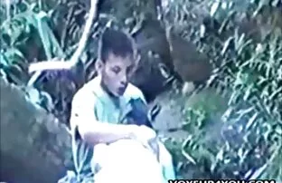 Ամուսինը անհանգստություն լրիվ պոռնո ֆիլմեր արթնացել է գիշերը եւ սկսել է ուտել կնոջը, երբ նա կախել է հեռախոսը.