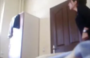 Մարդիկ մոխրագույն մազերով եւ նրա անալ տաք հետ.