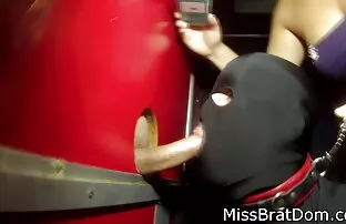 Նա դաջվածքներ պոռնո սուպեր փորձություն է