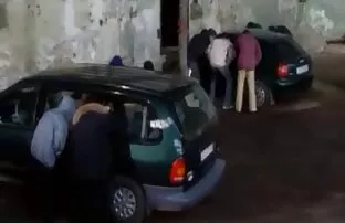 Boss մատները, պոռնիկ, քարտուղարուհին գրասենյակում սեղանի վրա պոռնո աղջիկների համար