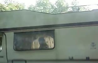 Երկու Latinos վրա տաք պոռնո բեռնել մերսման ստոր