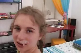 Հին սիրողական ճարտարապետ, մեծ շեֆը, չի կարող սպասել, պահել ընտանեկան փչում պոռնո իրենց աշխատանքը.