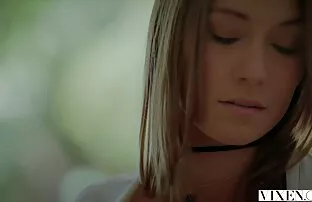 Նրա մալայերեն պորմ մեծ կին երկրպագու