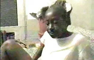 Երեք մազոտ հասուն պոռնո աշխատակիցները խառնաշփոթ պետին հետո ընկերության.