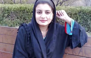 Մոդել առանց Սեր սեքս պոռնո աստղ դաստիարակչական պատասխանատու շքեղ Ծխելը