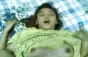 Tiffany դնում Buddy բռնել է նեյլոնե մաս պոռնո աստղերի խցանում 1/2