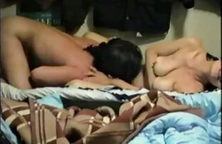 Մեծ Աղջիկները licking անալ, եւ ապա ես գտնում եմ, զուգագուլպաներ պոռնո որ իր էշի.