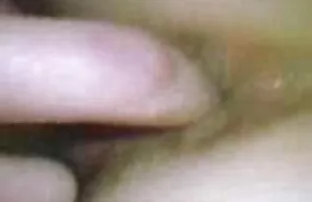 Նա գեյ տղամարդու պոռնո տղամարդ է իրեն հաստ էսկալոպում։