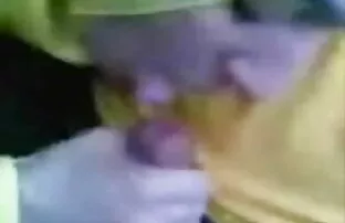 Քարտուղարուհին զարմացած է, սըր, պատրաստ անվճար ֆիլմեր է ստանալ դրել