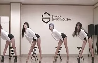 Տղաները կախարդ պոռնո ծերունին.