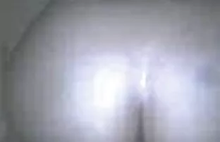 կինը նստած է իր մորուքով իր դեմքը ազատ գեյ սեքս տեսանյութեր