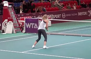 Կարմիր transerotic Aspen Brooks Dog հետո 