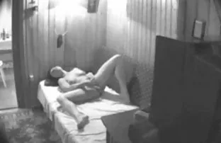 Երկուսով առանց աշնանը տղաներ պոռնո ռուսական պահպանակների: